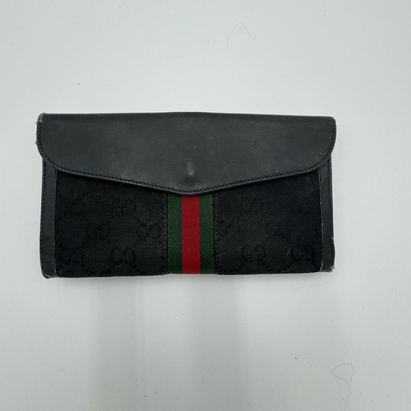 Gucci Vintage  Black Trifold Wallet with Red and Green Stripe - Picture 3 of 17